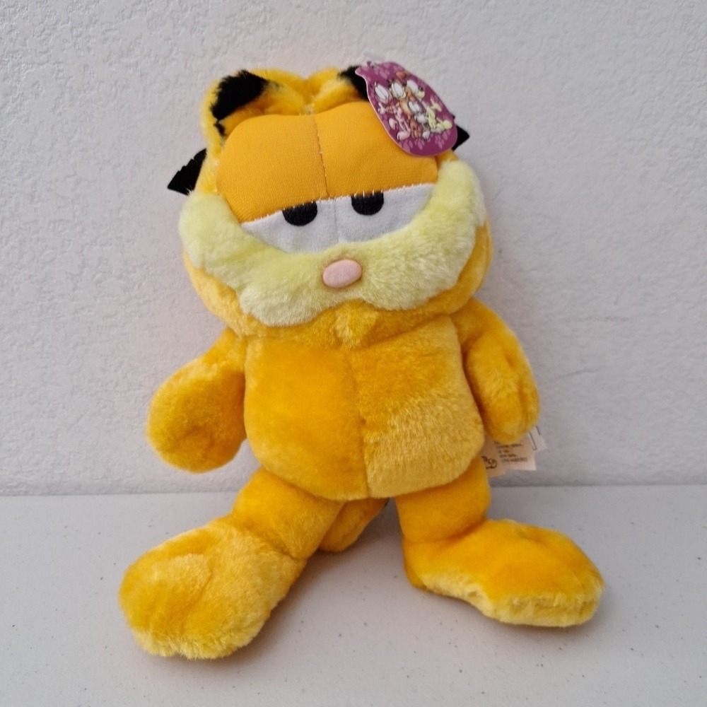 Vintage 1994 PAWS Garfield The Cat Plush Stuffed Animal Play-By-Play NWT